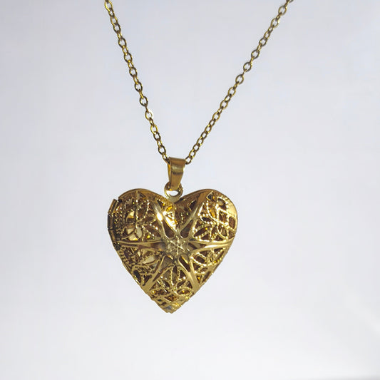 Lumière d’Or – Kalp Kapaklı Kolye | Chérie cherieonline