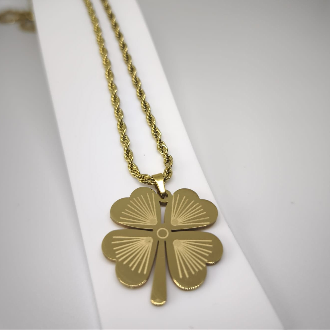 Trèfle Porte-Bonheur Collier Doré 60cm | Chérie cherieonline