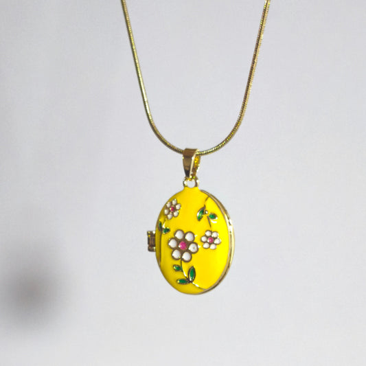 Florine Güneş – Kapaklı Kolye | Chérie cherieonline