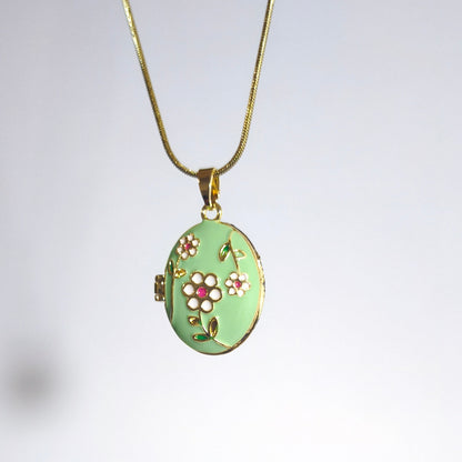 Florine Yeşil – Kapaklı Kolye | Chérie cherieonline