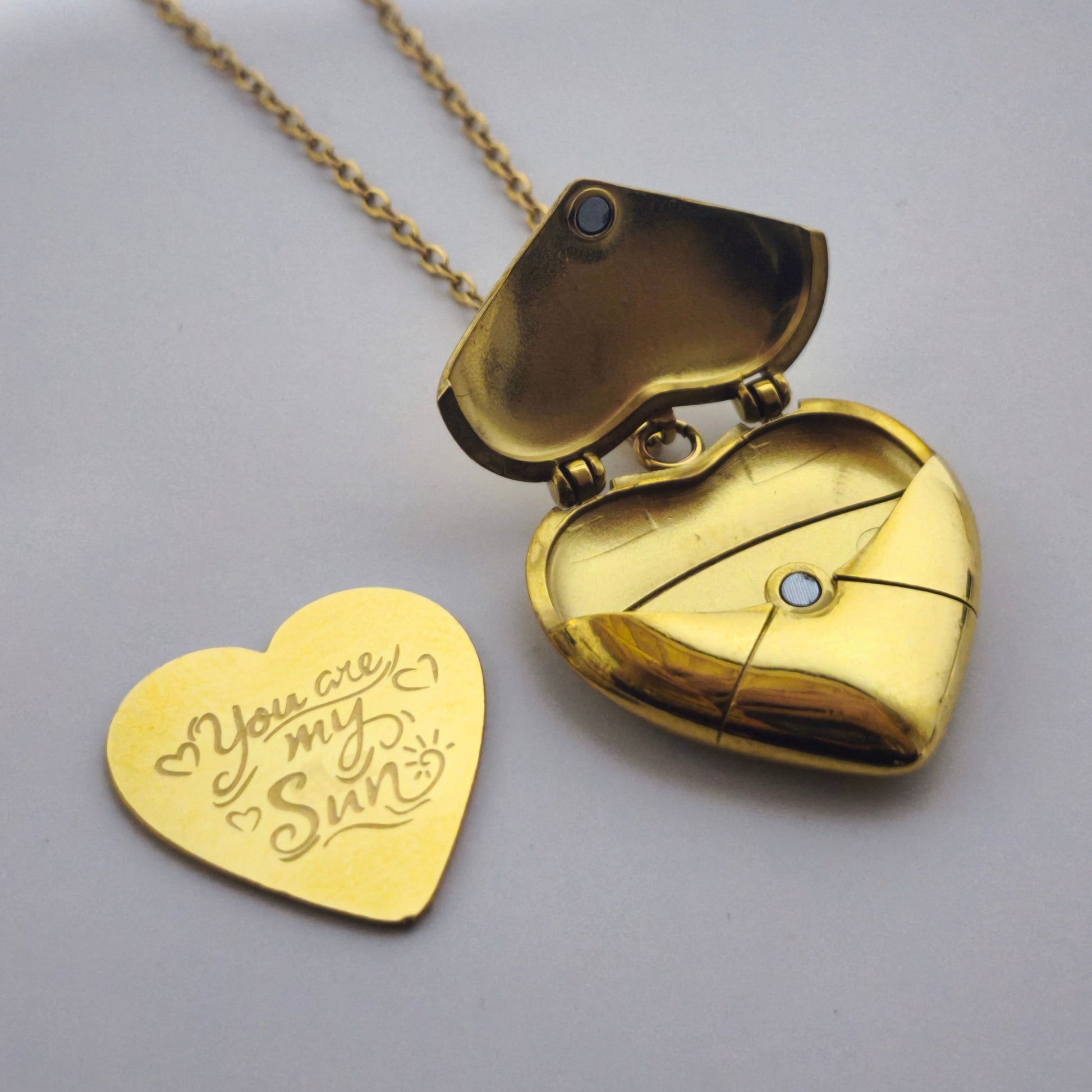 Solea Corazón – Kapaklı Kalp Kolye | Chérie cherieonline