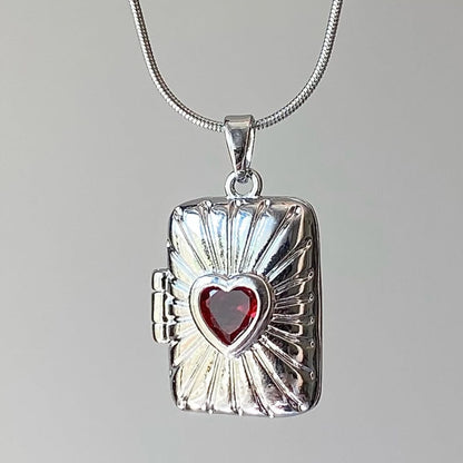 Kalbin Kitabı – Kapaklı Kolye | Chérie cherieonline