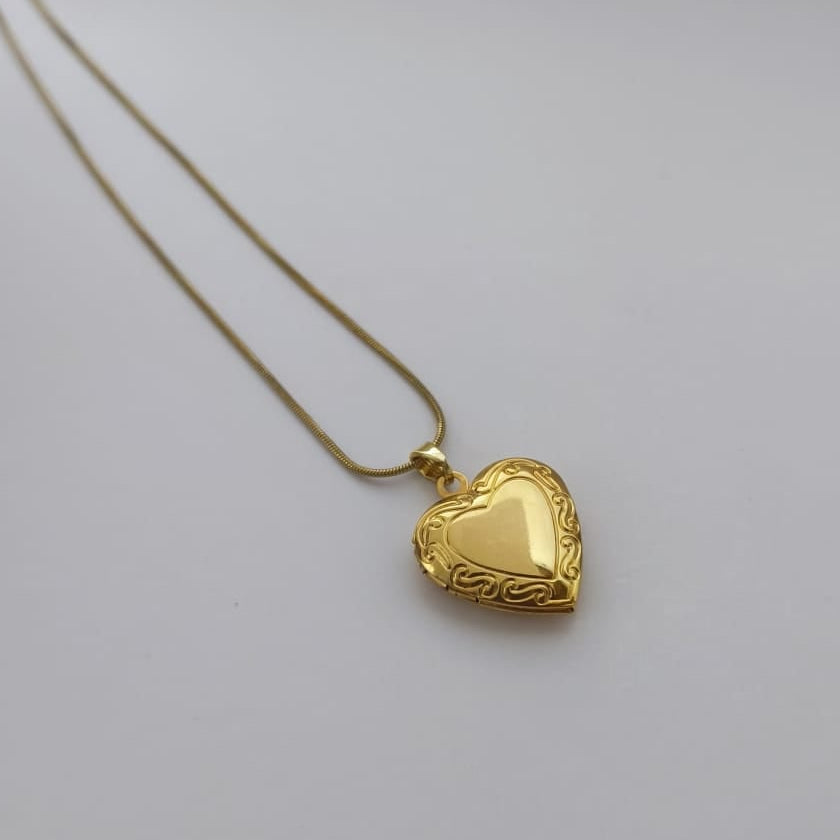 Love – Kapaklı Kolye | Chérie cherieonline