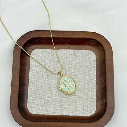 Polaris  – Kapaklı Yıldız Kolye | Chérie cherieonline