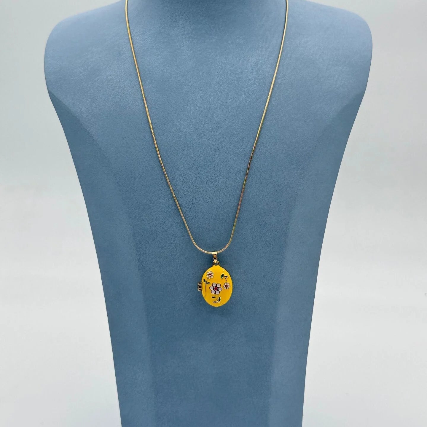 Florine Güneş – Kapaklı Kolye | Chérie cherieonline