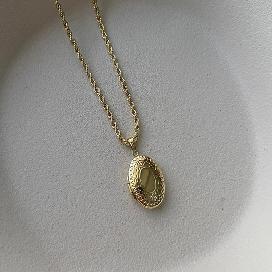 Lâvina – Kapaklı Kolye | Chérie cherieonline