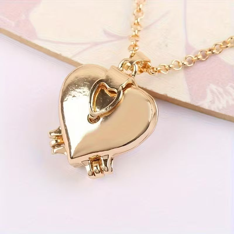 Florine Lotus – Dörtlü Kapaklı Kalp Kolye | Chérie cherieonline