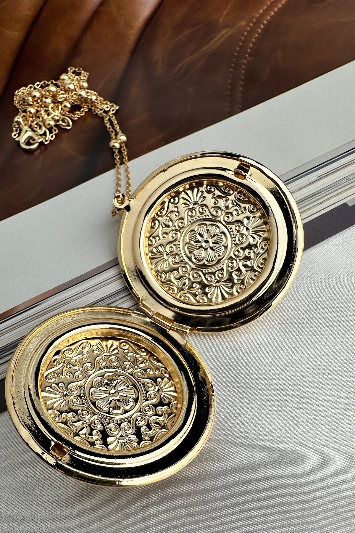 Arcana – Kapaklı Kolye | Chérie